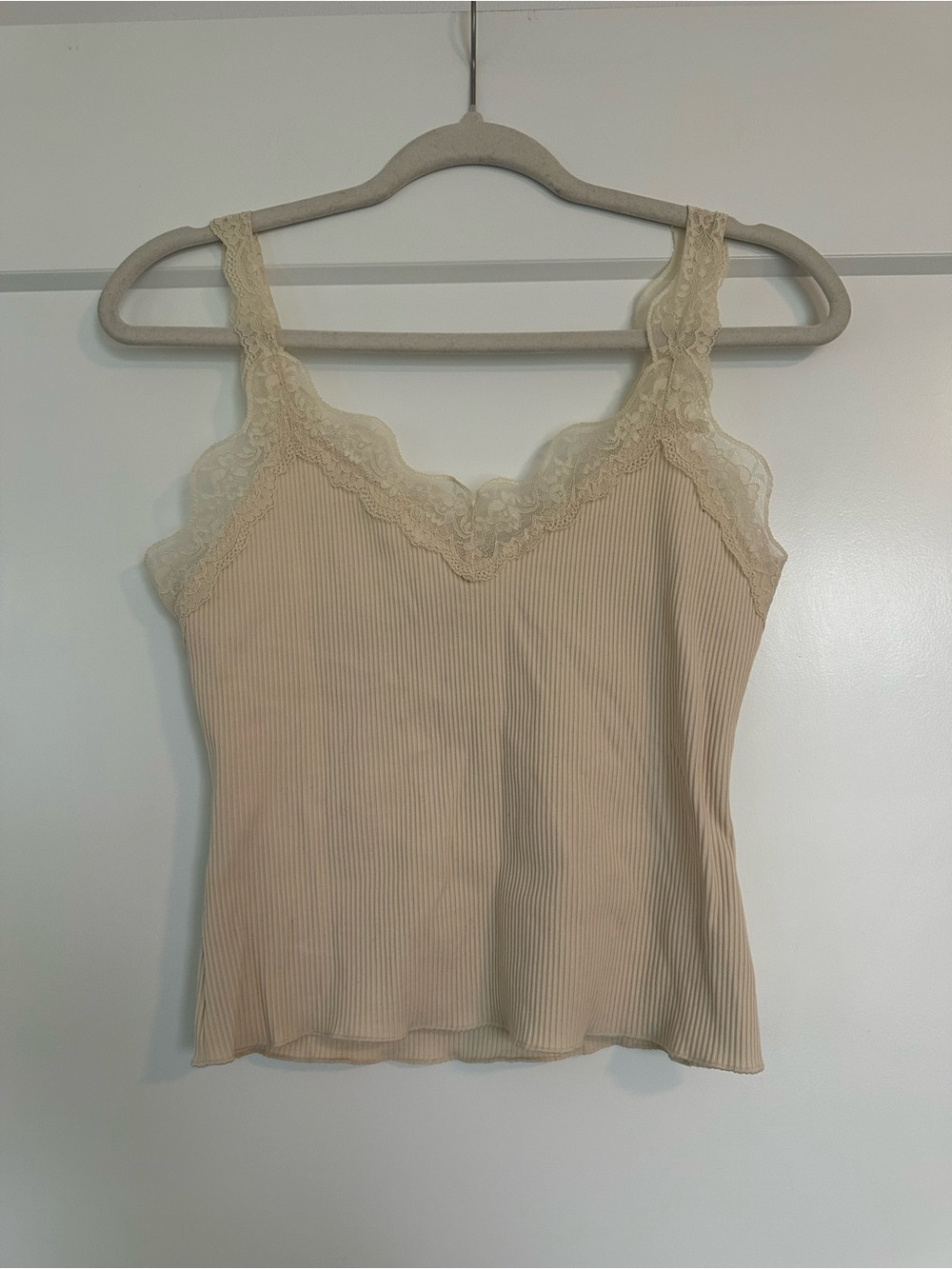 Mango Lace-Trim Ribbed Camisole in Cream